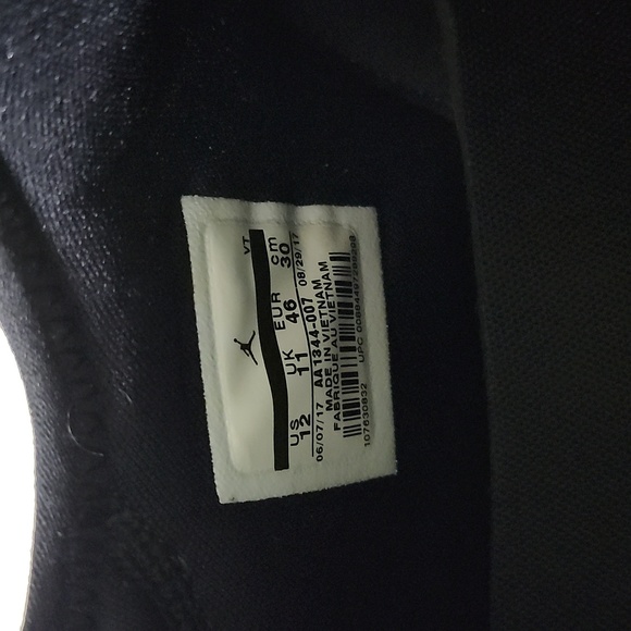 Jordans - Picture 5 of 5